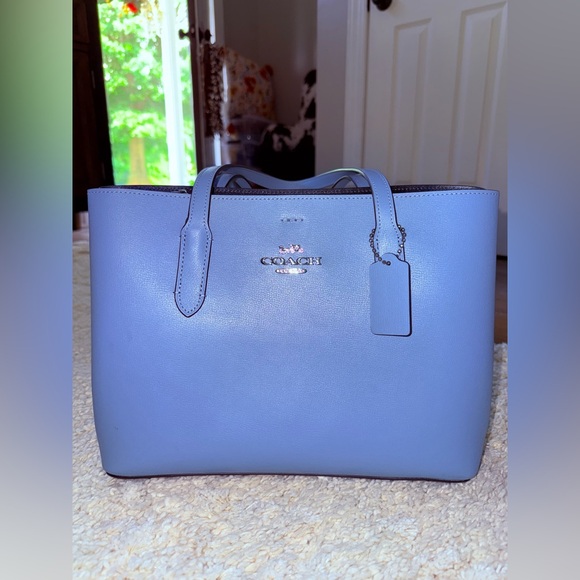 Coach Blue Avenue Carryall - Picture 1 of 6